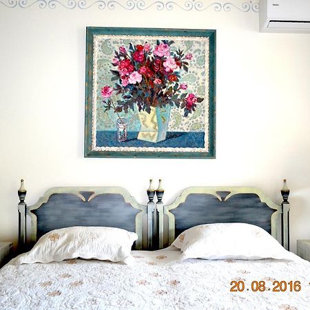 Resedinta Rotundu Bed & Breakfast Butuceny Dış mekan fotoğraf